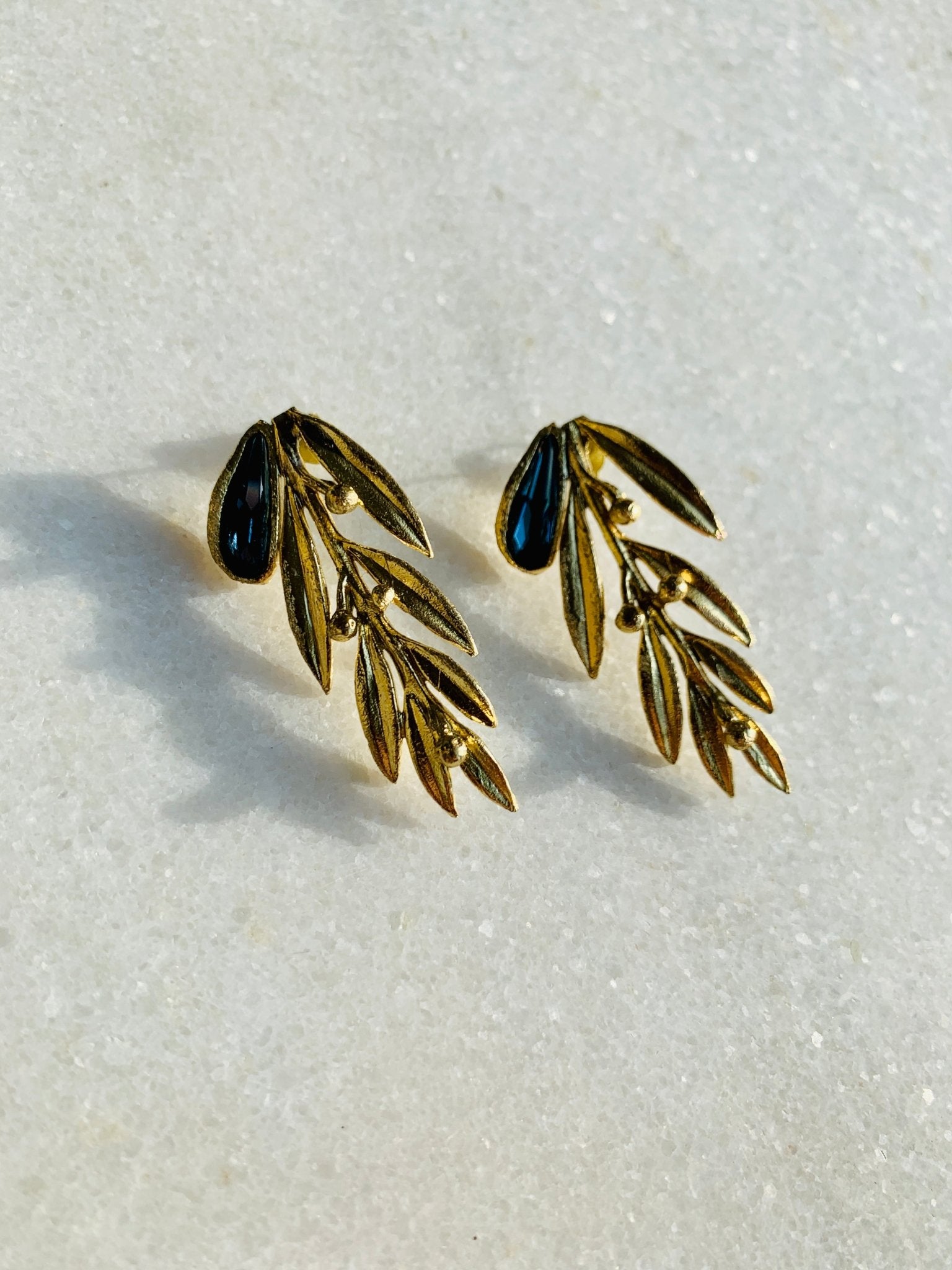 OSILIA Earrings - Maison Numéro 12