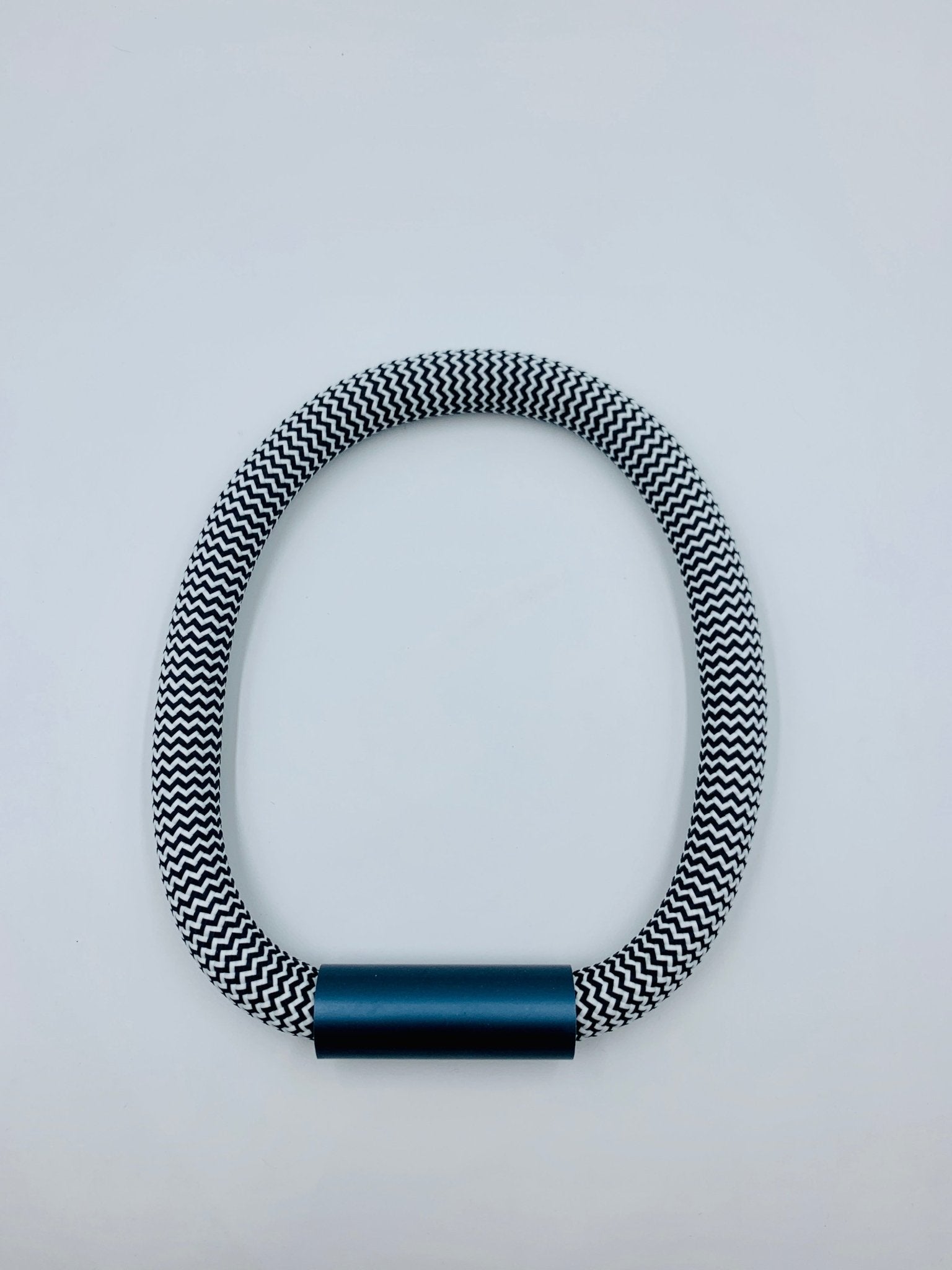 YOUKI Necklace - Maison Numéro 12