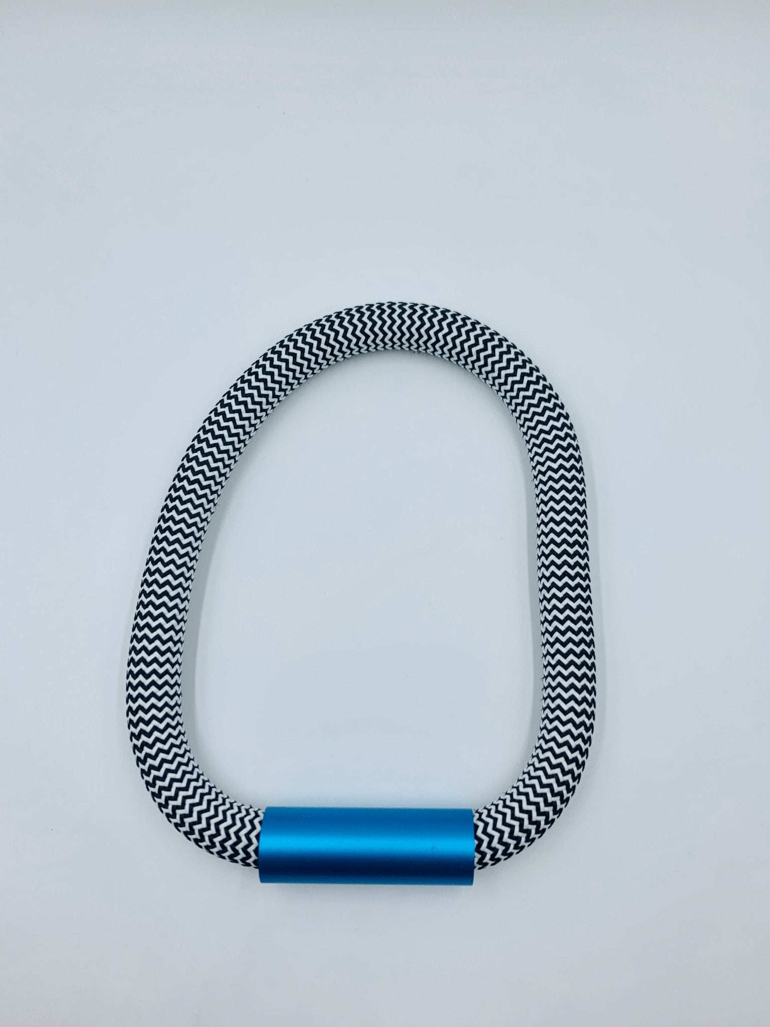 YOUKI Necklace - Maison Numéro 12