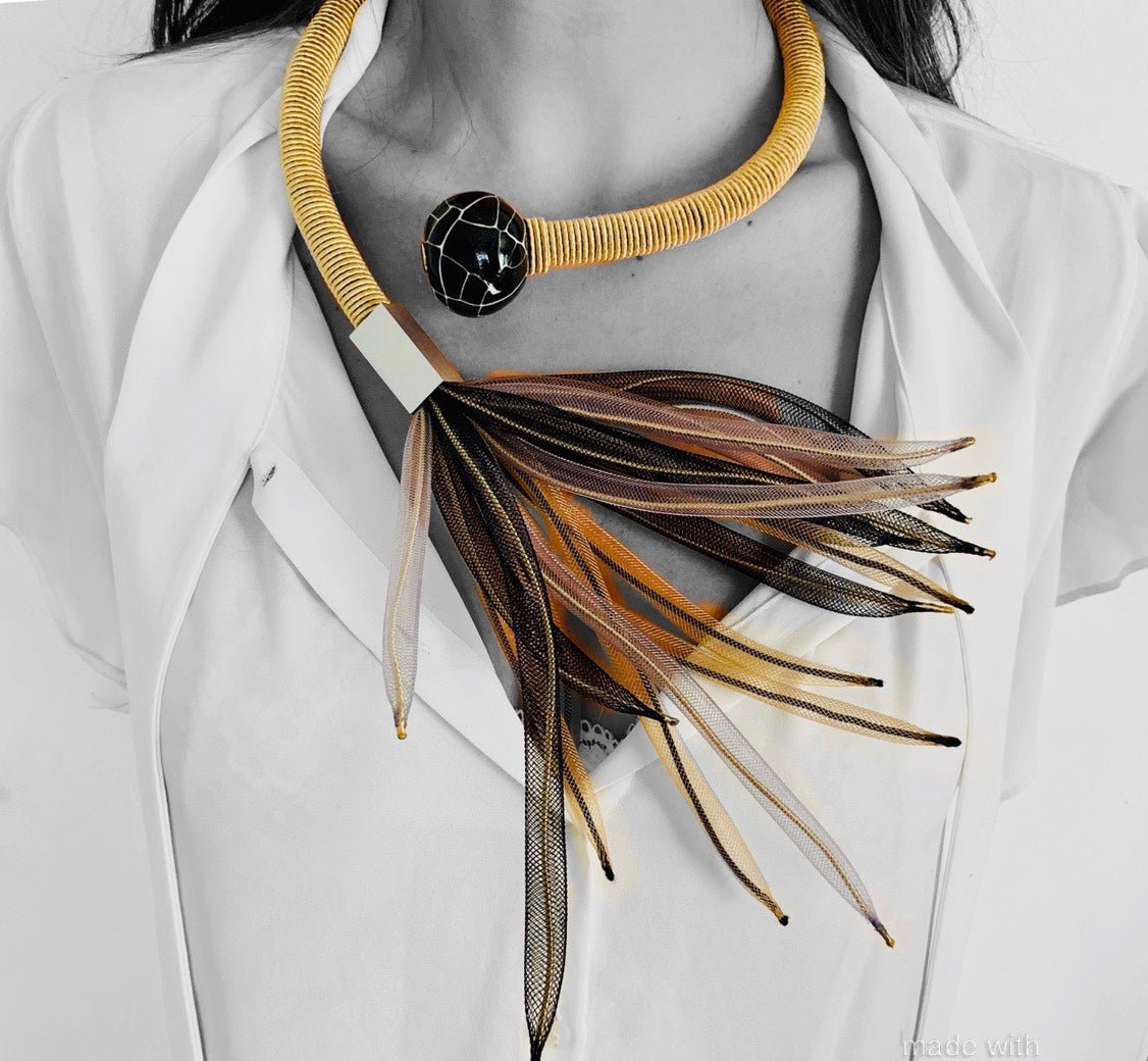 FOLLIE Necklace - Maison Numéro 12