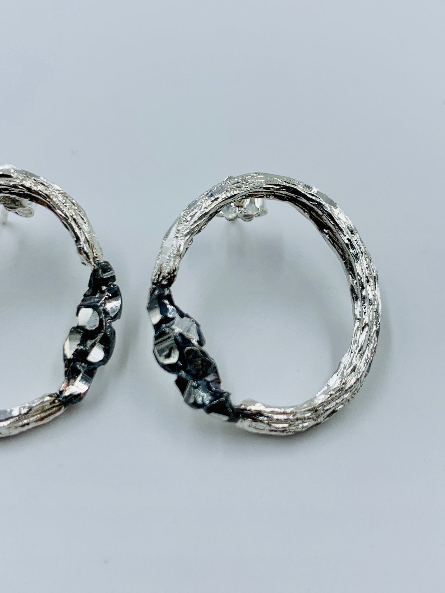 SEVE Earrings - Maison Numéro 12